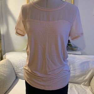 H&M women’s short sleeve blouse pink blush.